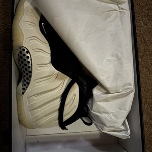 Nike Foamposite One in Black and Cream